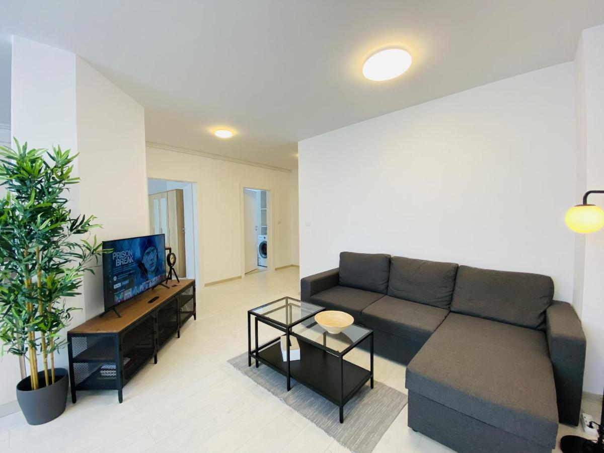 Charming Flat In Brasov With Balcony Panoramic View Apartamento Exterior foto