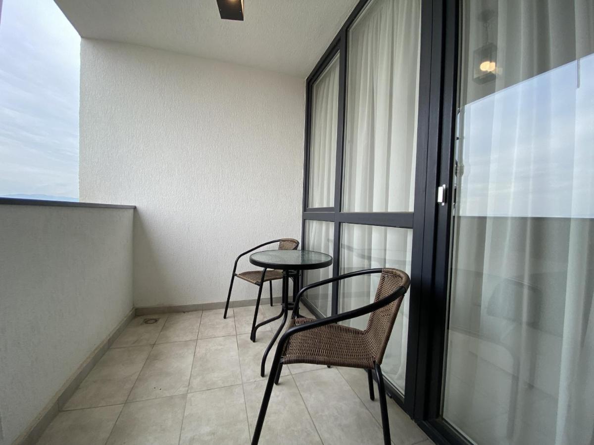 Charming Flat In Brasov With Balcony Panoramic View Apartamento Exterior foto